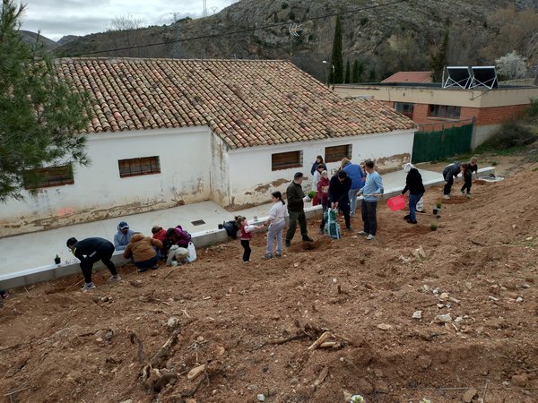 Día del árbol en Blesa 28 de febrero de 2026