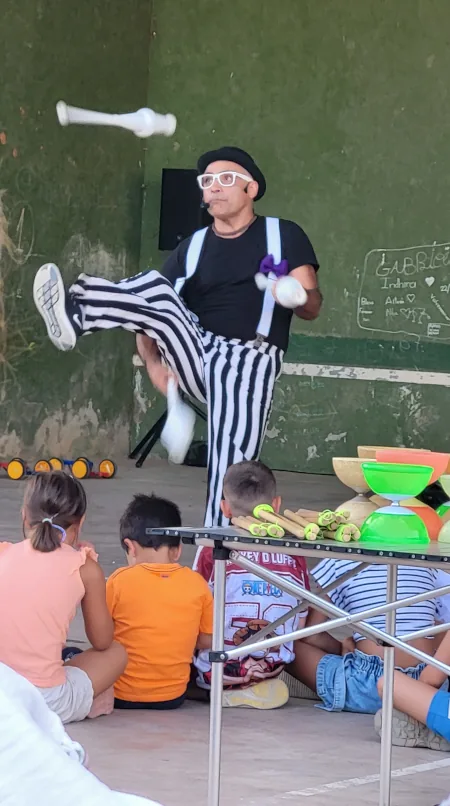 Tarde con escuela de circo en Blesa, Aragón. 7 de agosto de 2026